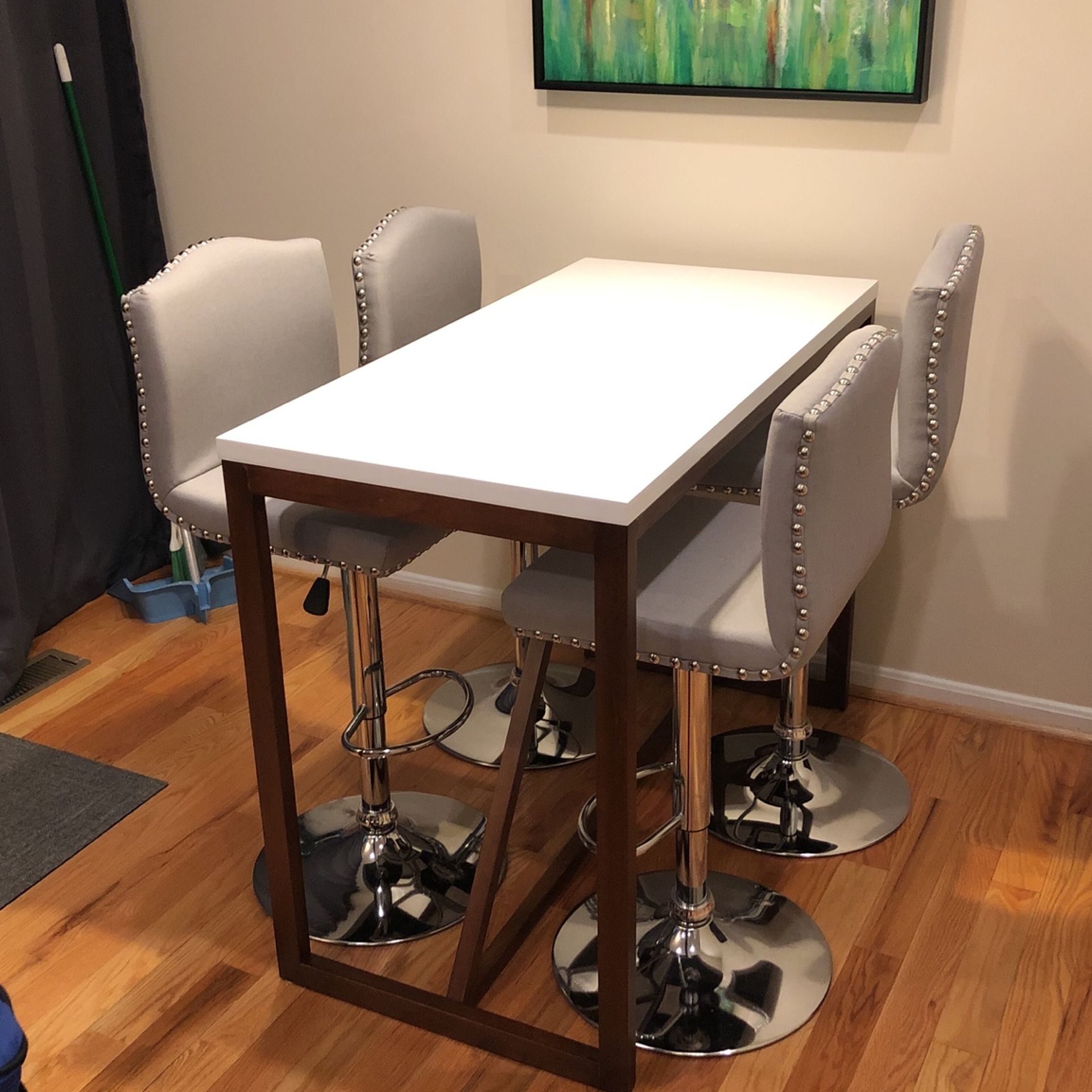 Wayfair Pub Table + 4 Adjustable Bar-Height Chairs