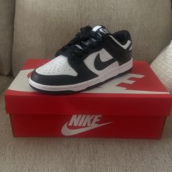 Nike low dunks