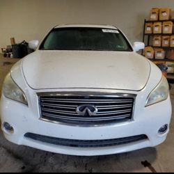 2011  M37 Infiniti  Parts Out!!!