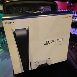 PlayStation 5 Disc Edition 2TB - 2 Dualsense Controllers - 6 Games - Wireless Turtle Beach Headset