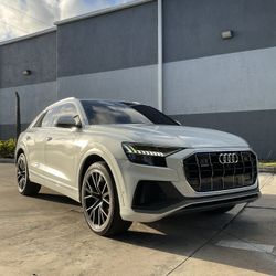 2021 Audi Q8