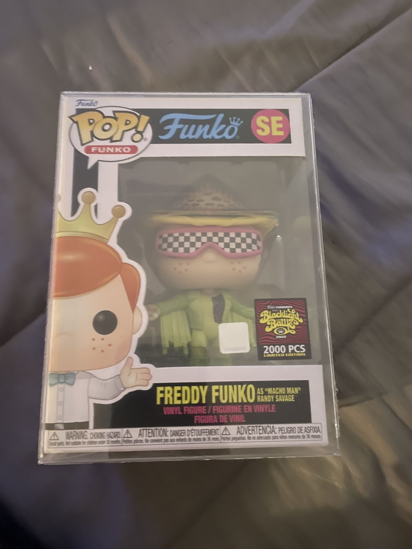 2 Funko Mask o Raid Bundles + 2 Posters + Machoman Pop