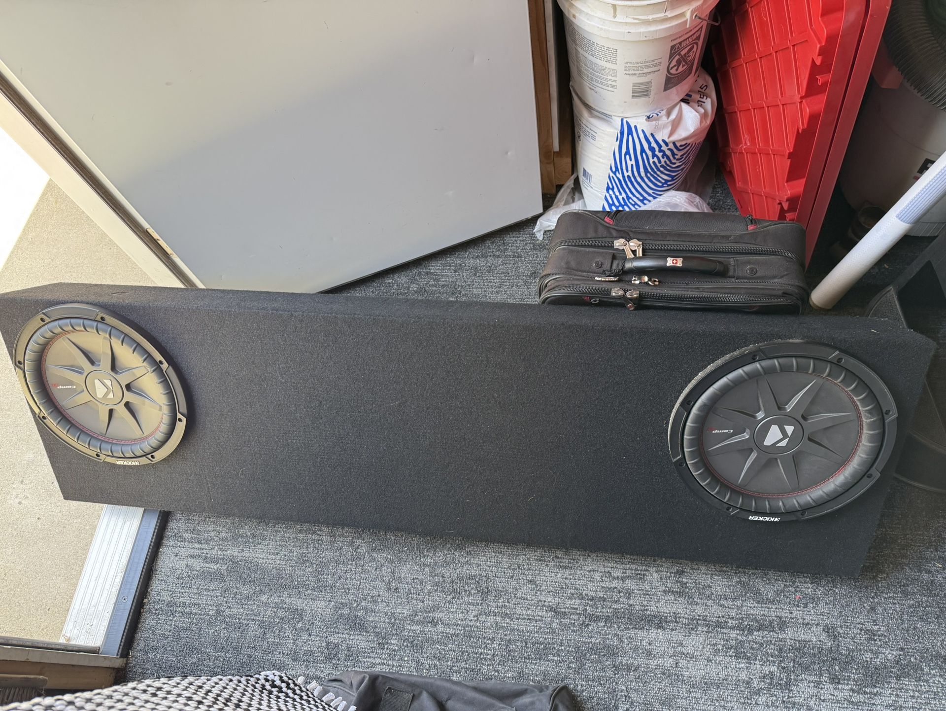 Kicker Speaker System
