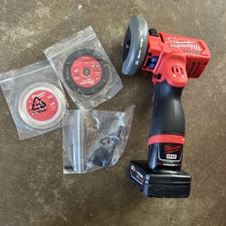 Milwaukee M12 FUEL 12V 3 in. Lithium-Ion Brushless Cordless Cut Off Saw Kit with One 4.0 Ah Battery