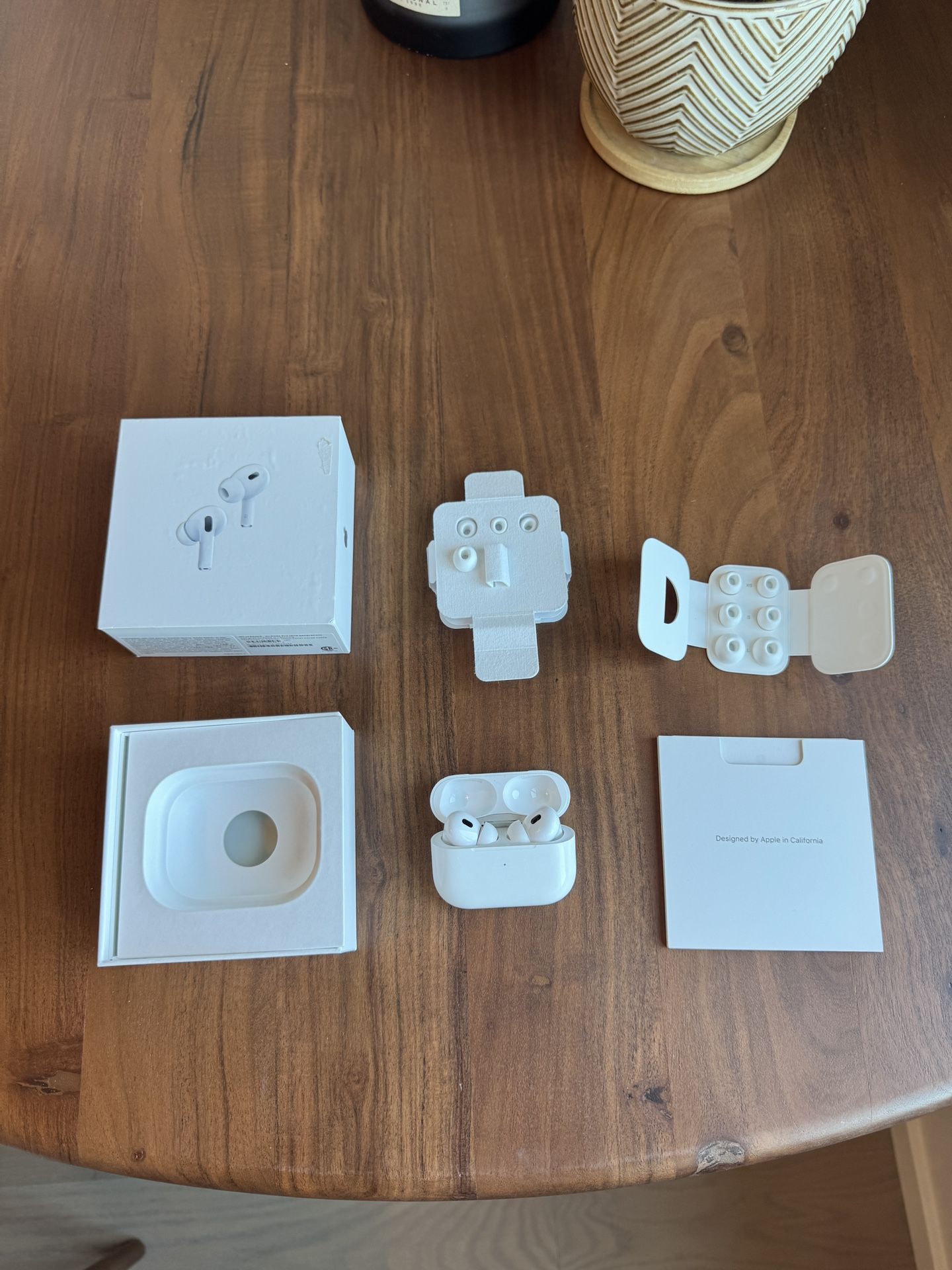 Apple AirPods Gen 2