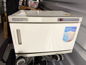 Towel warmer