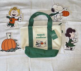 Starbucks Snoopy collab tote