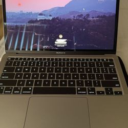 MacBook Air 13" M1 Chip