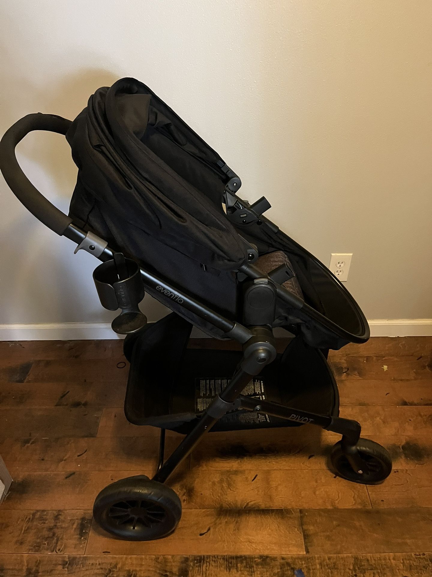 Evenflo Pivot Stroller