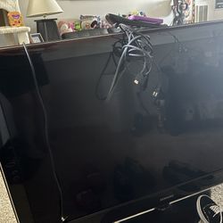 52” TV And Apple TV