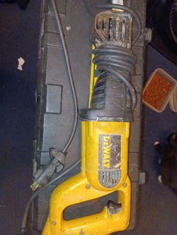 DeWalt Corded Reciprocating Saw