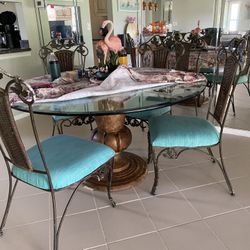 Beautiful, Heavy Glass Table And Four Chairs