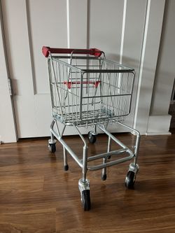 Melissa & Doug Toy Shopping Cart