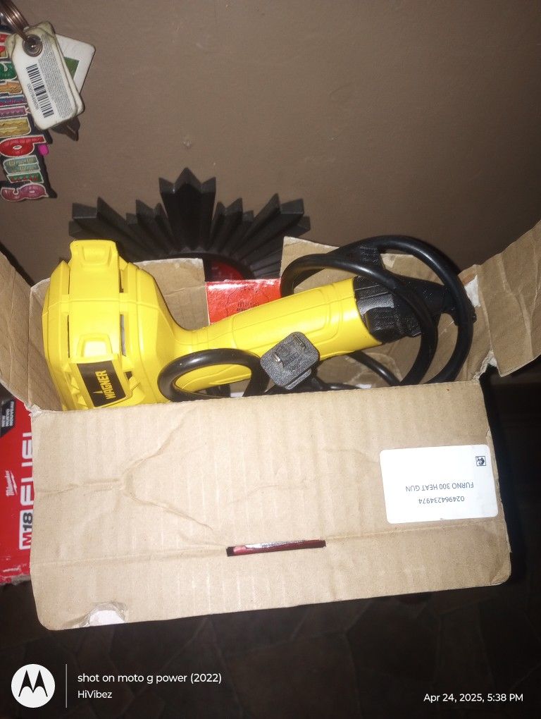 $70 Electric Leaf Blower & Heat Gun