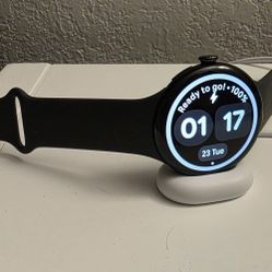 Google Pixel Watch 4