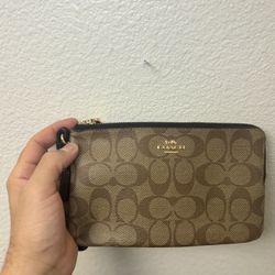 Double Corner Zip Wristlet Brown & Pebbled Leather 