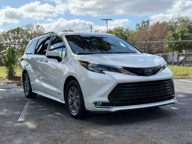 2021 Toyota Sienna