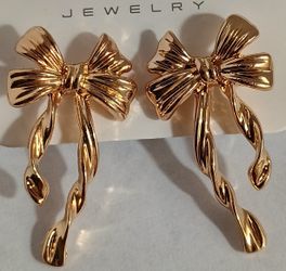 Bow Earrings