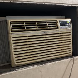 LG Air Conditioner 