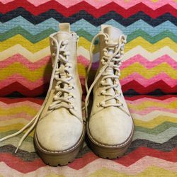 Off White Canvas Combat Boots - Sz 7.5
