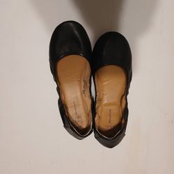 Women's Shoes Size:9W