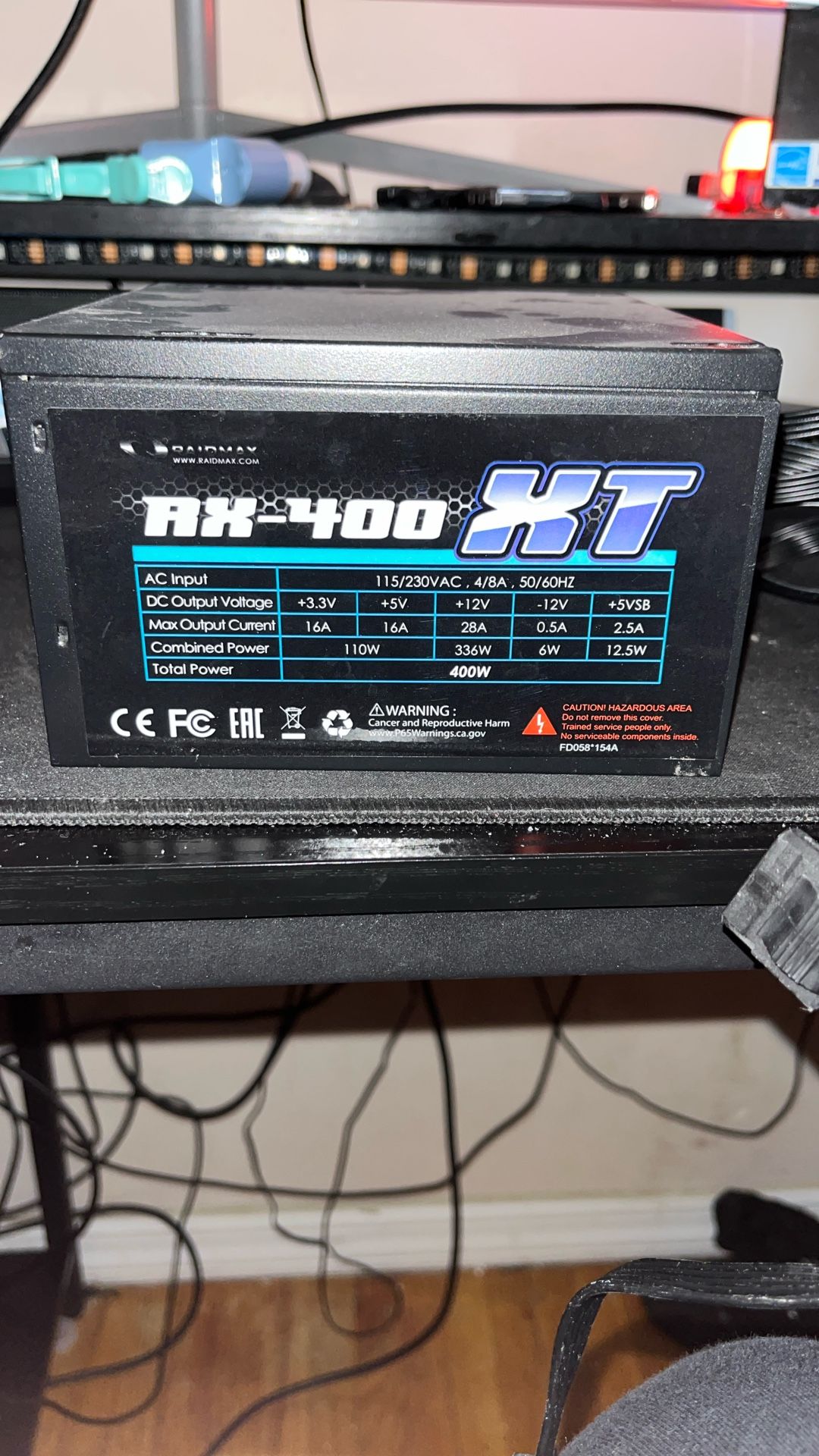 Raidmax RX-400XT-Power Supply