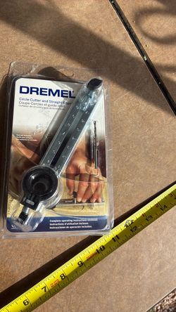 Dremel circle cutter and straight edge