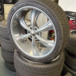 24 Inch Rims/wheels Classic Look 6 Spoke Powder Coated . Brand New Tires