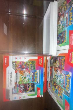 Pokémon First Partner Illustration Collection Series 2 comes with free etb case