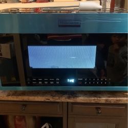 Frigidaire  Gallery Microwave N Oven 