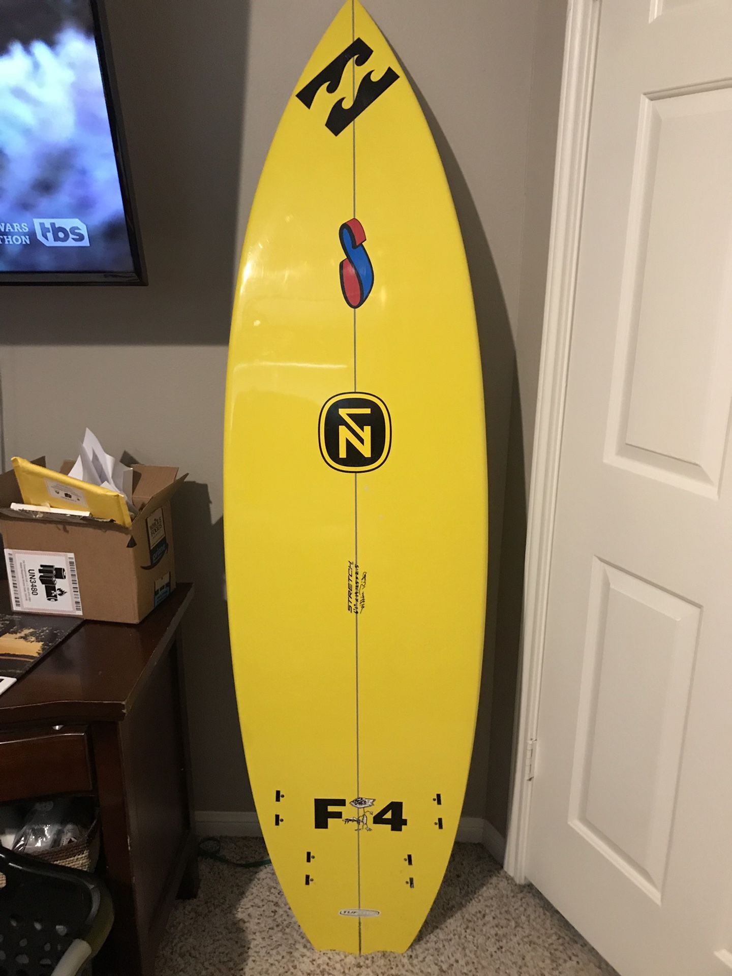 Stretch sale f4 surfboard