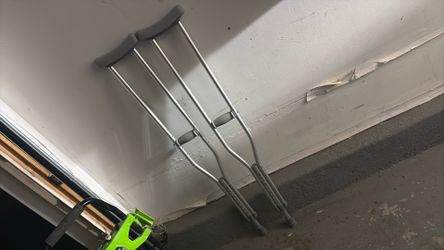 Crutches