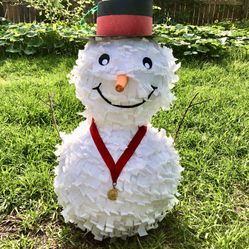 Piñata Snowman