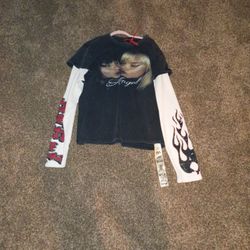 graphic t-shirt never worn