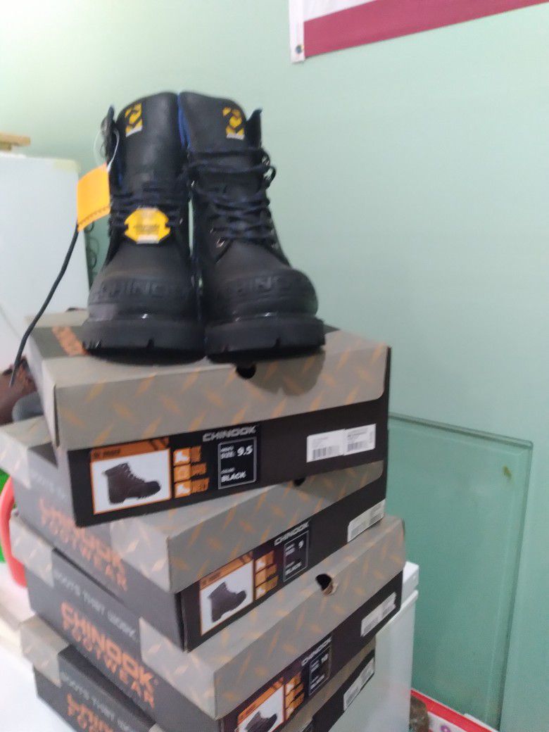 6 Pairs Of brand NEW Chinook Boots Steel Toe for Sale in Everett, WA -  OfferUp