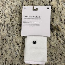 Lululemon Wristbands 