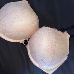 Victoria Secret Bombshell Bra