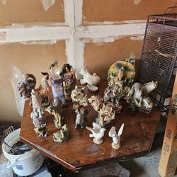 Wolf Collectibles/figurines