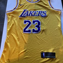 LA Lakers #23 James Adult Sizes Médium Up To 2XL 