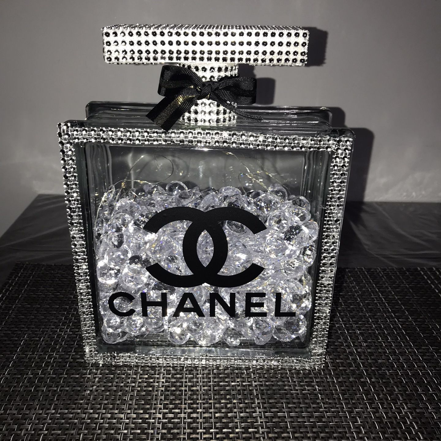 Chanel Light Up Glass Cube for Sale in Bridgeport, CT - OfferUp