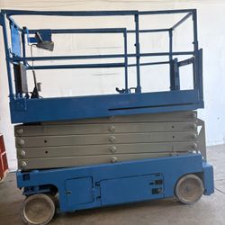 Scissor Lift 