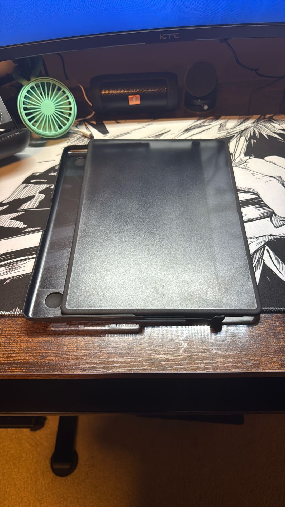 Blue-Swan Anti-cracking hard shell case(x2 For Sale)