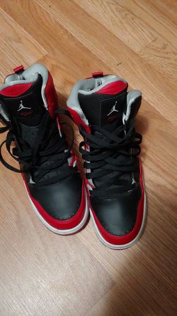 Jordan flight zize 7 boys new