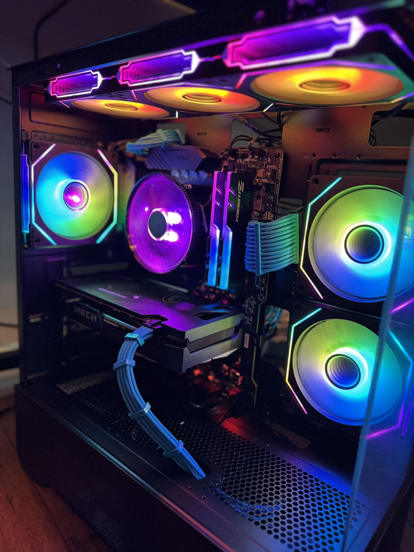 Gaming PC! Ryzen 5 3600! MSI RX 6650XT!!