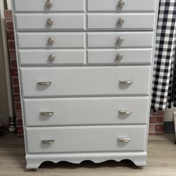  Chest of Drawers- Gray