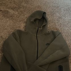 Nike Tech Fleece 