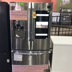 Samsung Family Hub Refrigerator G04Y