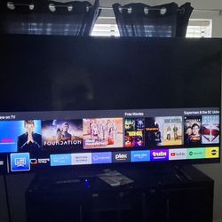 82 Inch Samsung Smart TV