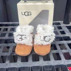 Baby UGG