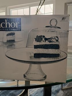 Cake Plate w/Dome